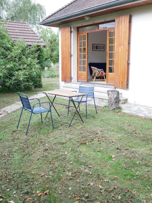 Maison Au Calme Avec Jardin A 5 Min De Tournus Cuisery Exterior foto